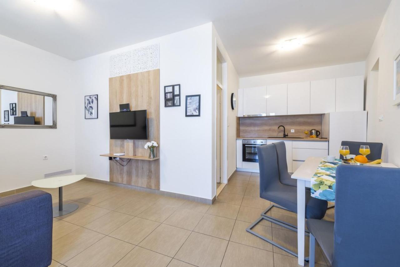 Tinker Bell Apartment ดูบรอฟนิก ภายนอก รูปภาพ